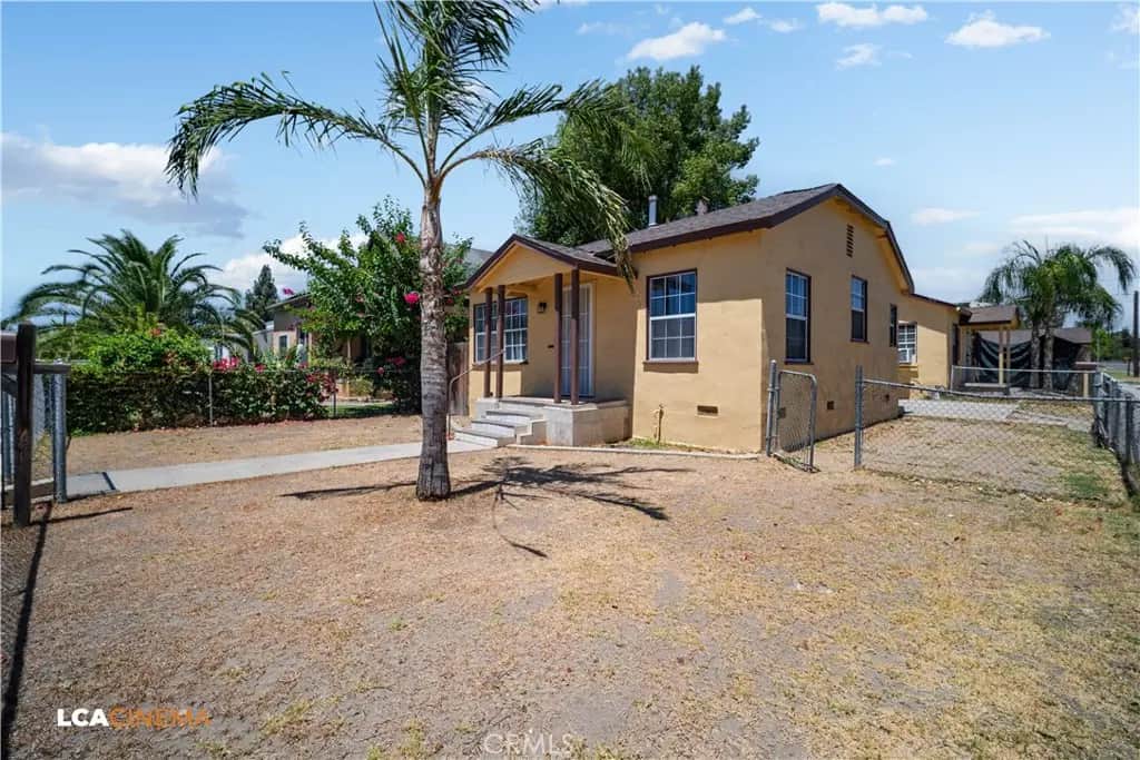 730 Oregon, Bakersfield, CA — listing photo 1