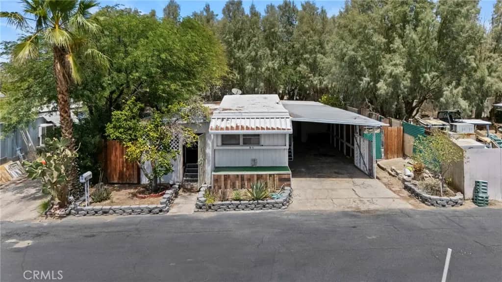 18131 Langlois Road N1, Desert Hot Springs, CA — listing photo 1