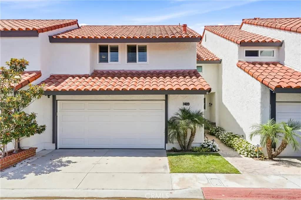 1409 Arch Lane, Huntington Beach, CA — listing photo 1