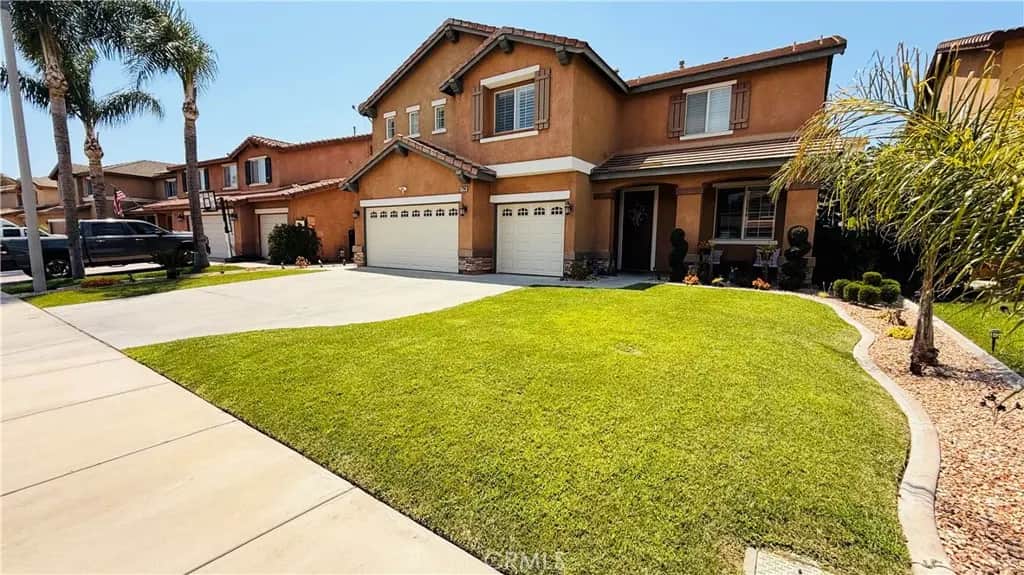 17289 Woodentree Lane, Riverside, CA — listing photo 1