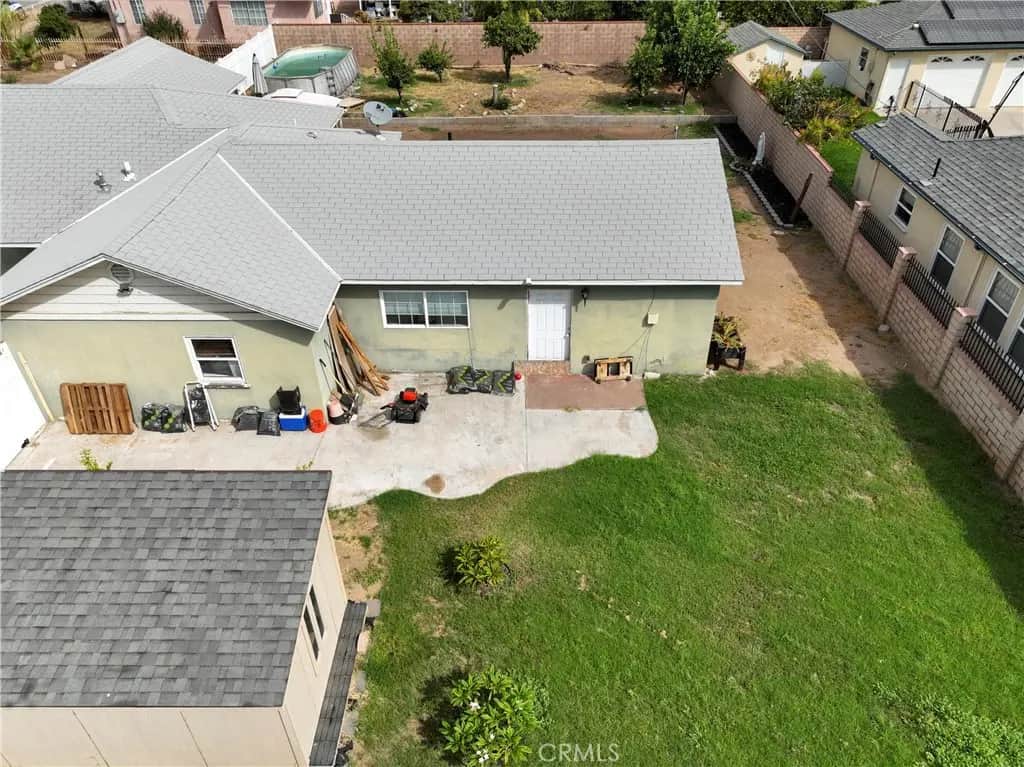5007 Buckeye, Riverside, CA — listing photo 1