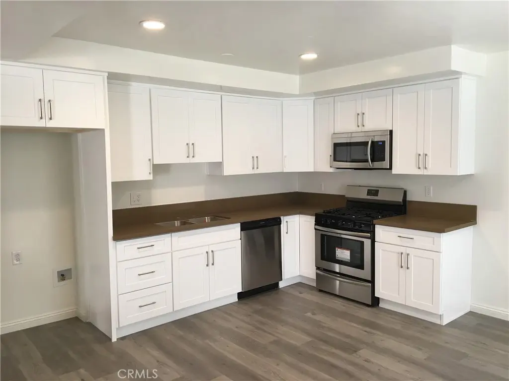 325 N Howard 1, Glendale, CA — listing photo 1