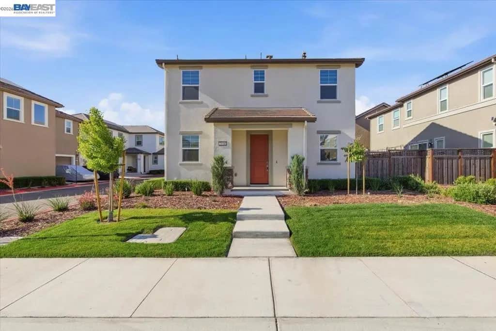 2134 Daimler St, Lathrop, CA — listing photo 1