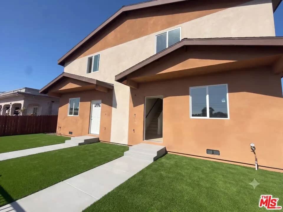 9801 Grandee Avenue, Los Angeles, CA — listing photo 1