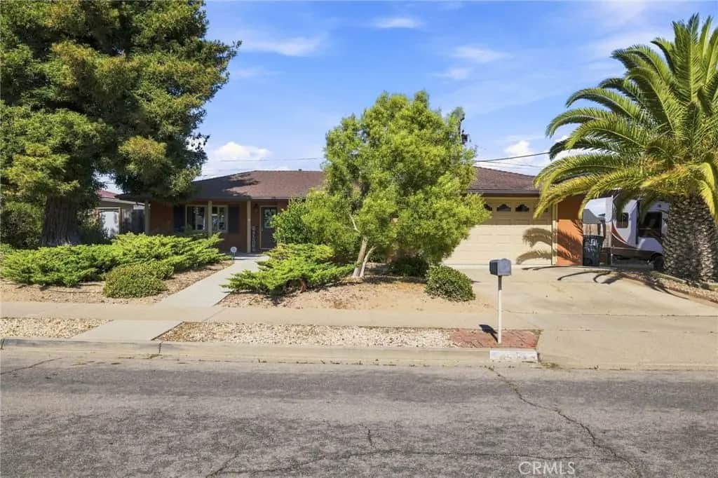 3937 Agena Way, Lompoc, CA — listing photo 1