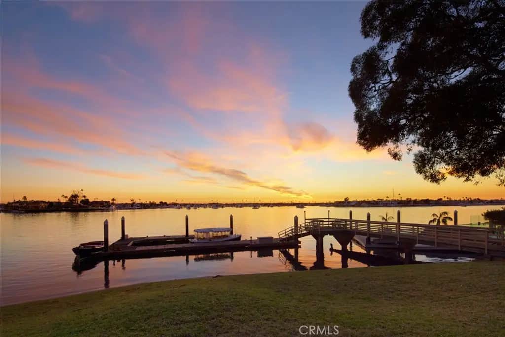20 Harbor Island, Newport Beach, CA — listing photo 1
