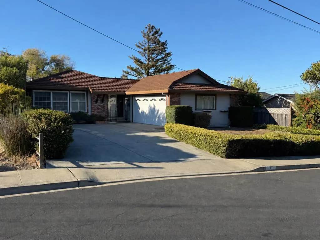 4 Christian Court, Belmont, CA — listing photo 1