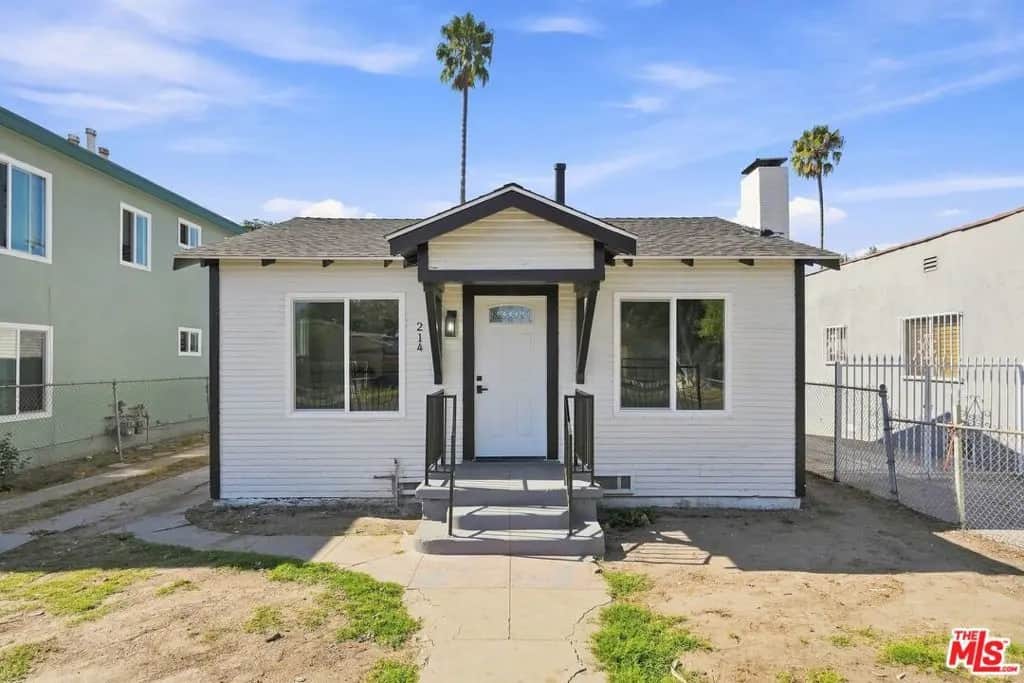 214 E 76th Place, Los Angeles, CA — listing photo 1