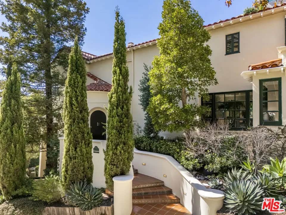1701 Queens Court, Los Angeles, CA — listing photo 1