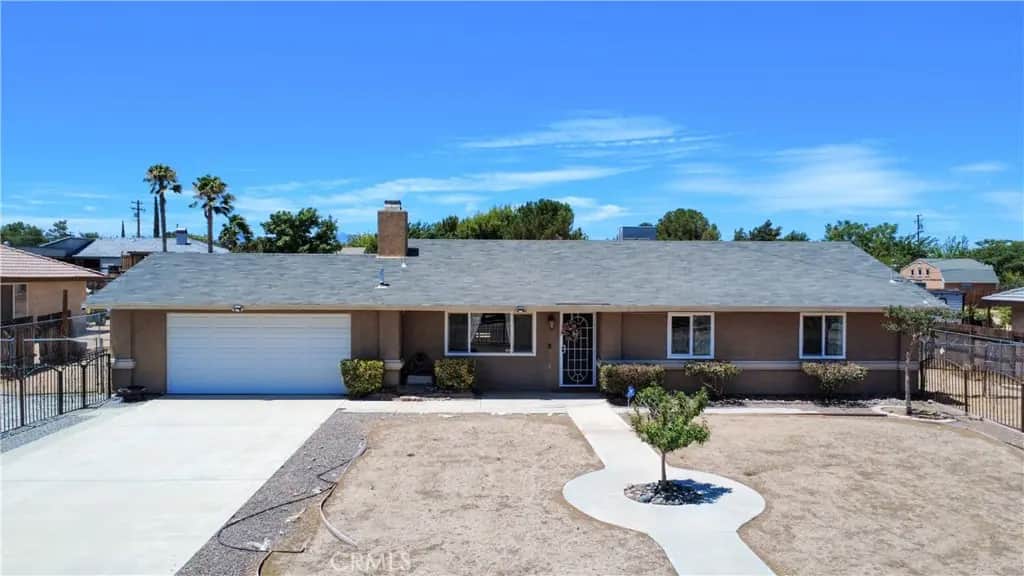 8262 Paisley Avenue, Hesperia, CA — listing photo 1