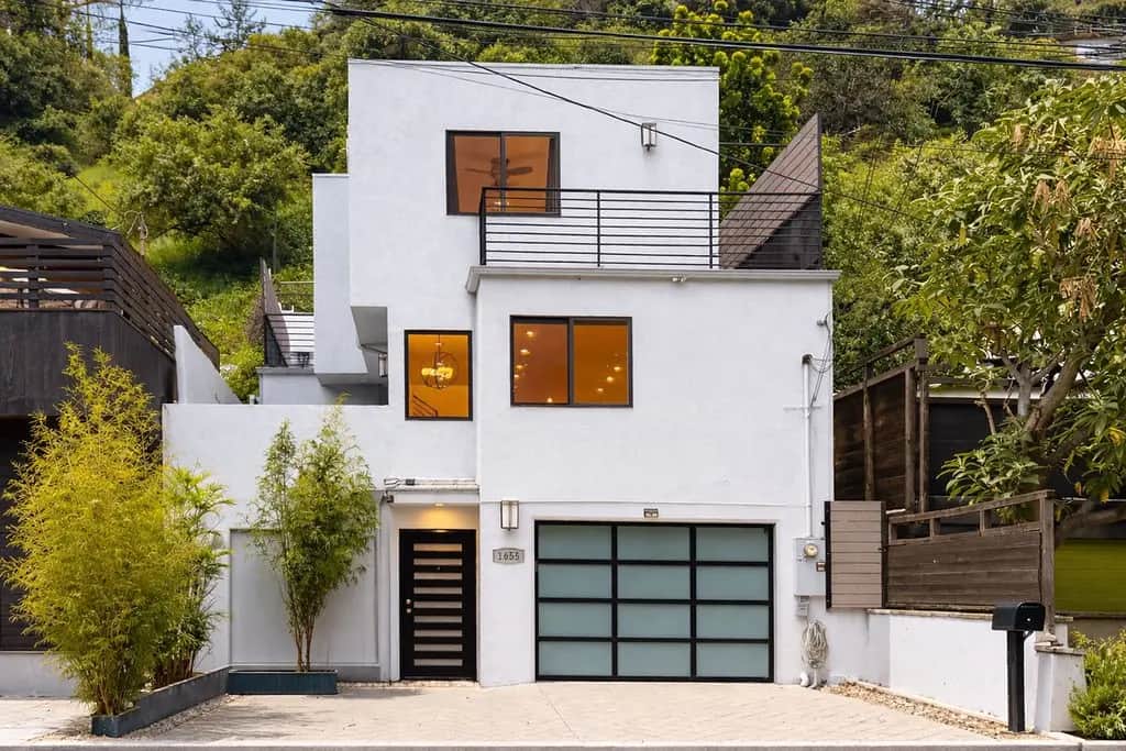 1655 N Beverly Glen, Los Angeles, CA — listing photo 1