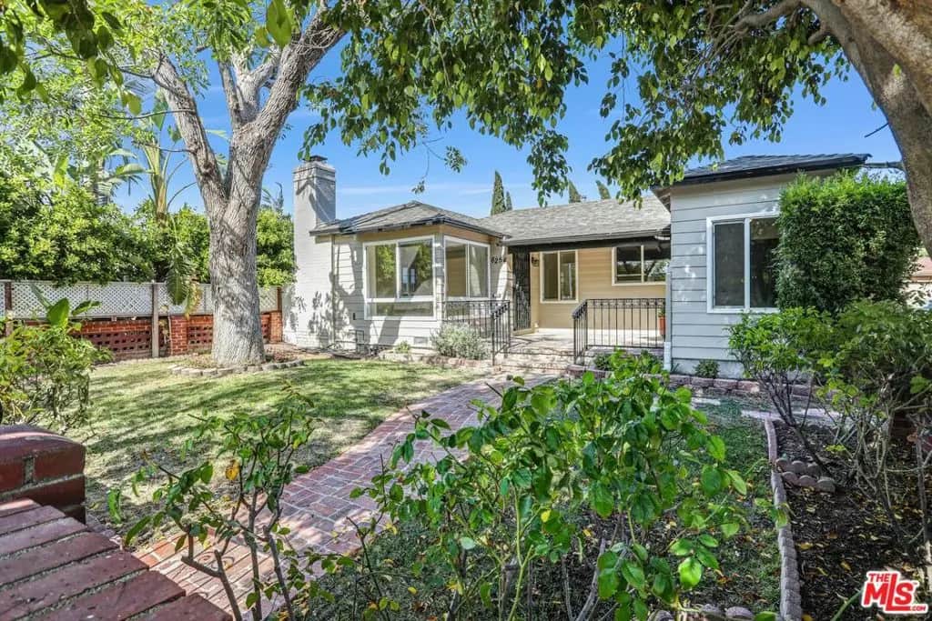 6254 Ben Avenue, Los Angeles, CA — listing photo 1