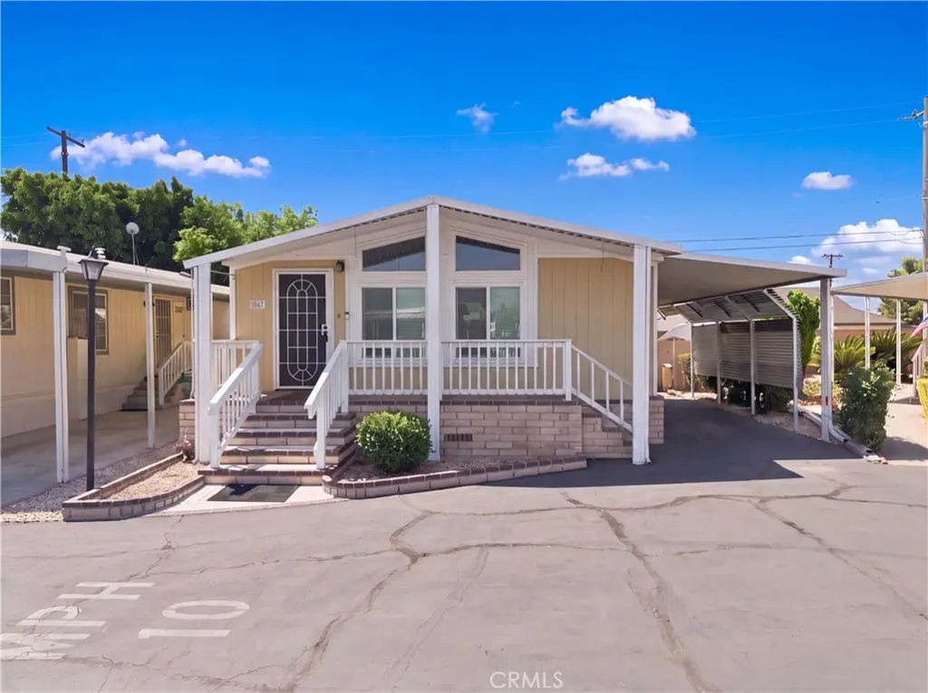 1630 W Covina Boulevard 26, San Dimas, CA — listing photo 1