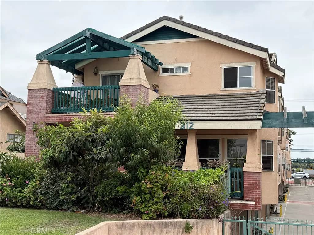312 Genoa C, Monrovia, CA — listing photo 1