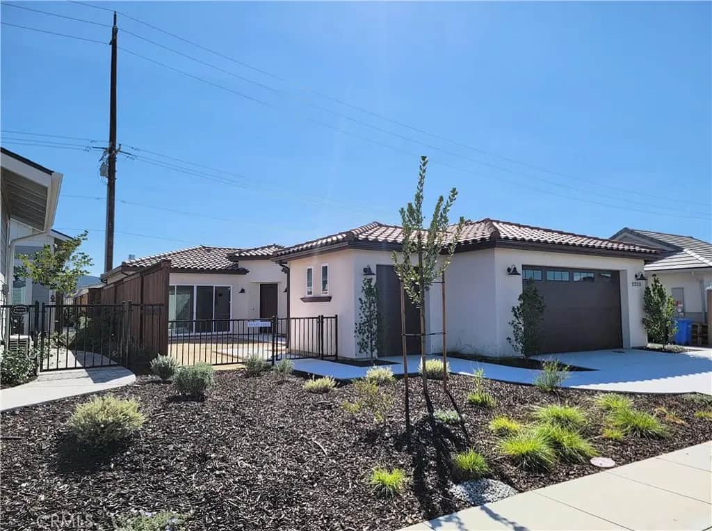 2203 Chardonnay Lane, Paso Robles, CA — listing photo 1