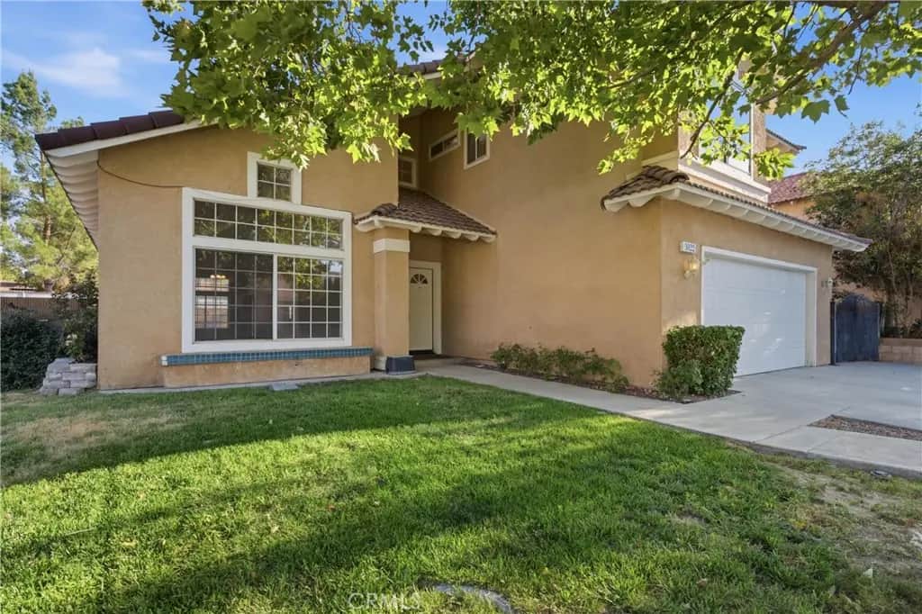 3022 Caruso Lane, Lancaster, CA — listing photo 1