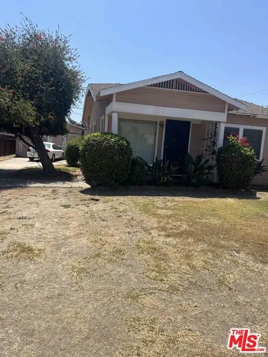 1346 W 61st Street, Los Angeles, CA — listing photo 1