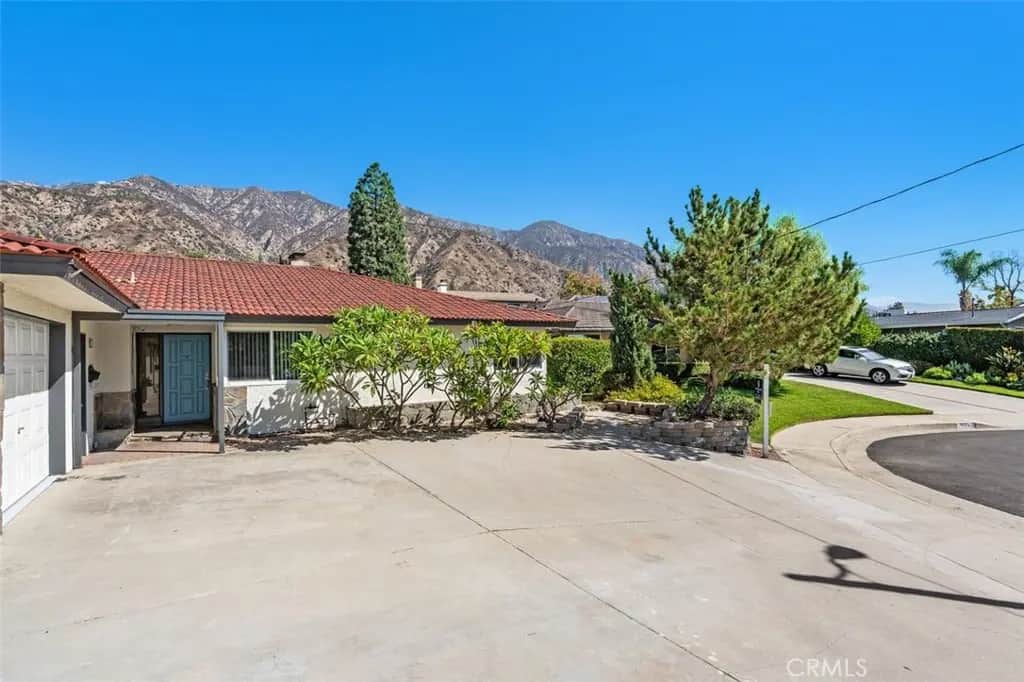 3715 Don Benito Court, Pasadena, CA — listing photo 1