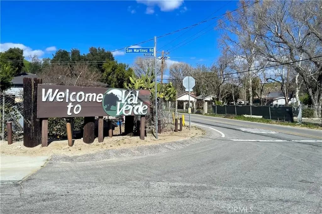 0 Harding, Val Verde, CA — listing photo 1