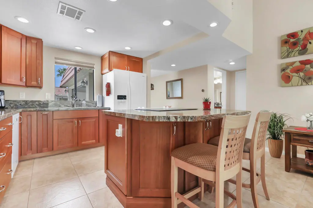 40360 Bay Hill Way, Palm Desert, CA — listing photo 1