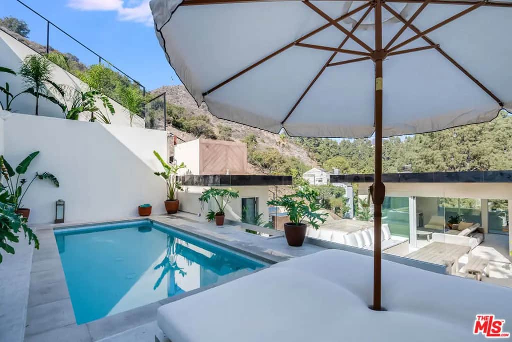 2407 San Marco Drive, Los Angeles, CA — listing photo 1
