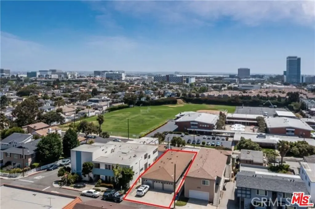 330 Bungalow Drive, El Segundo, CA — listing photo 1