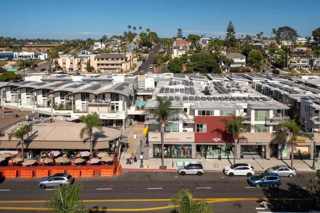687 S Coast Highway 101, Encinitas, CA — listing photo 1