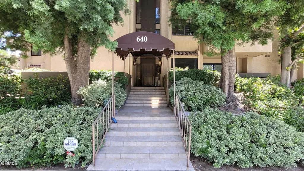 640 S Lake 204, Pasadena, CA — listing photo 1