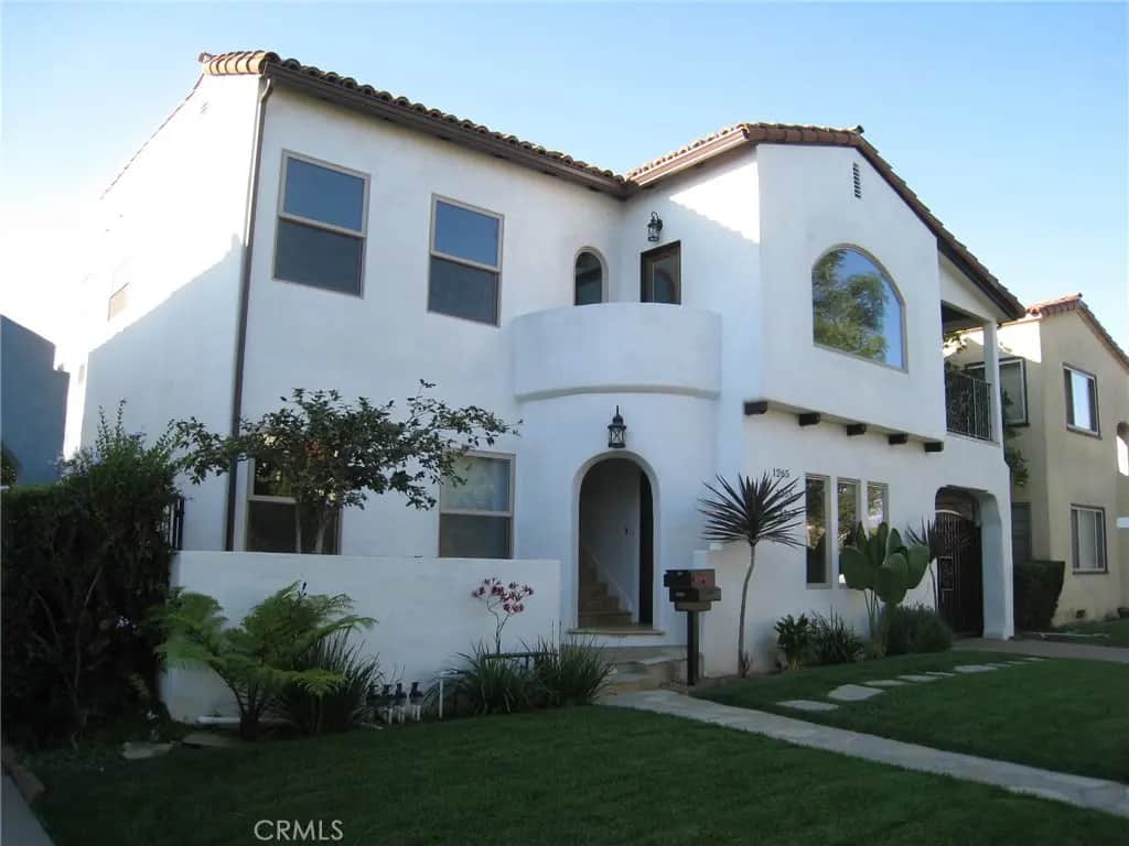 1265 S Cloverdale Ave 1/2, Los Angeles, CA — listing photo 1