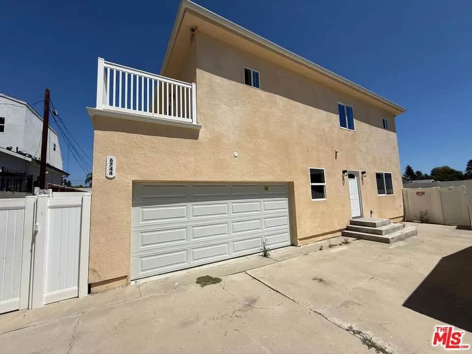 6744 Radford Avenue, Los Angeles, CA — listing photo 1