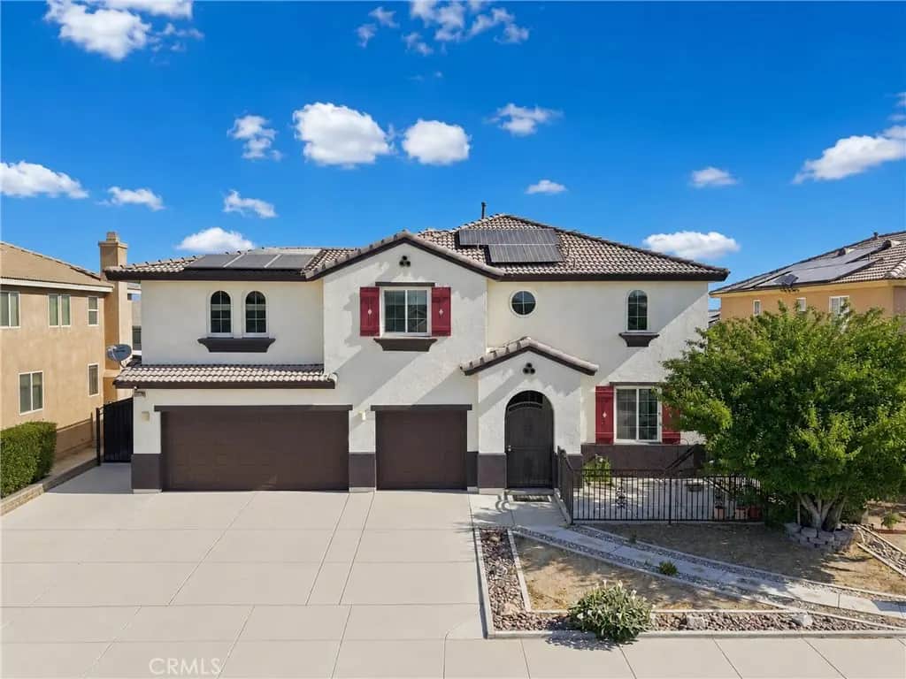 11778 Dos Palmas, Victorville, CA — listing photo 1