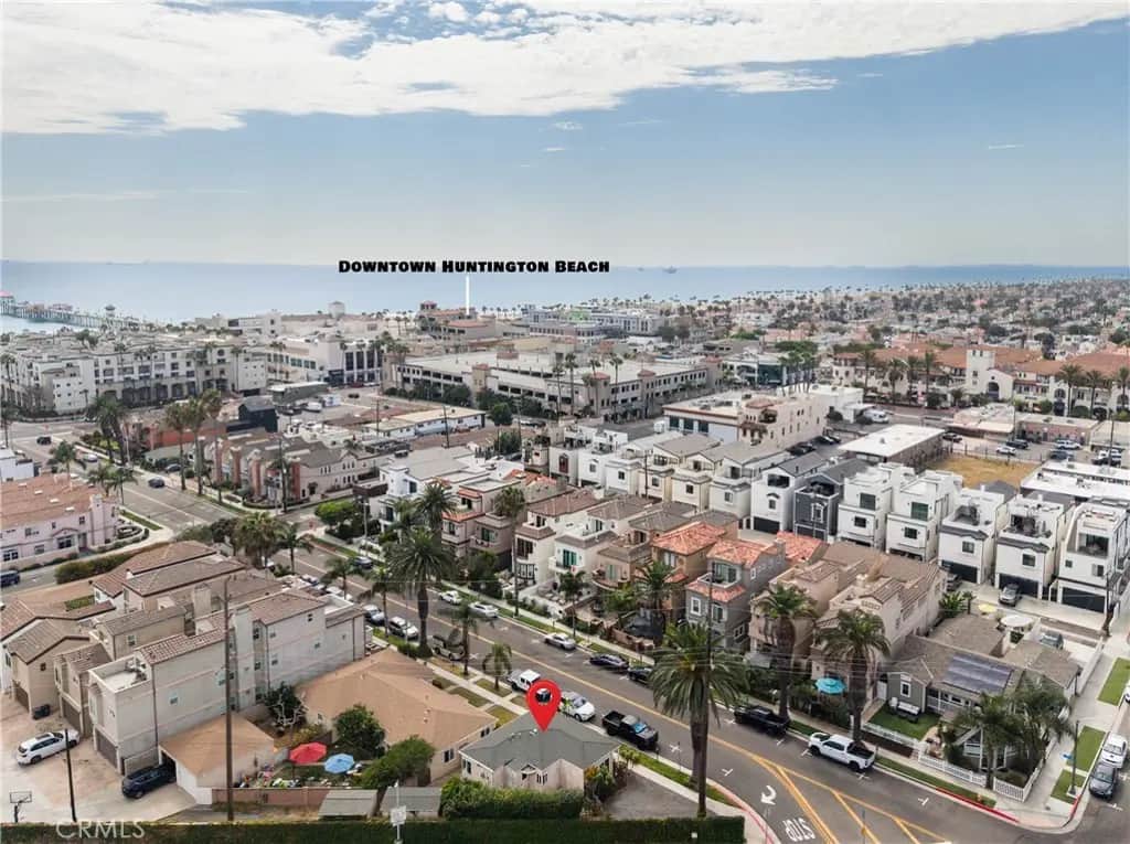 320 2nd Street, Huntington Beach, CA — listing photo 1