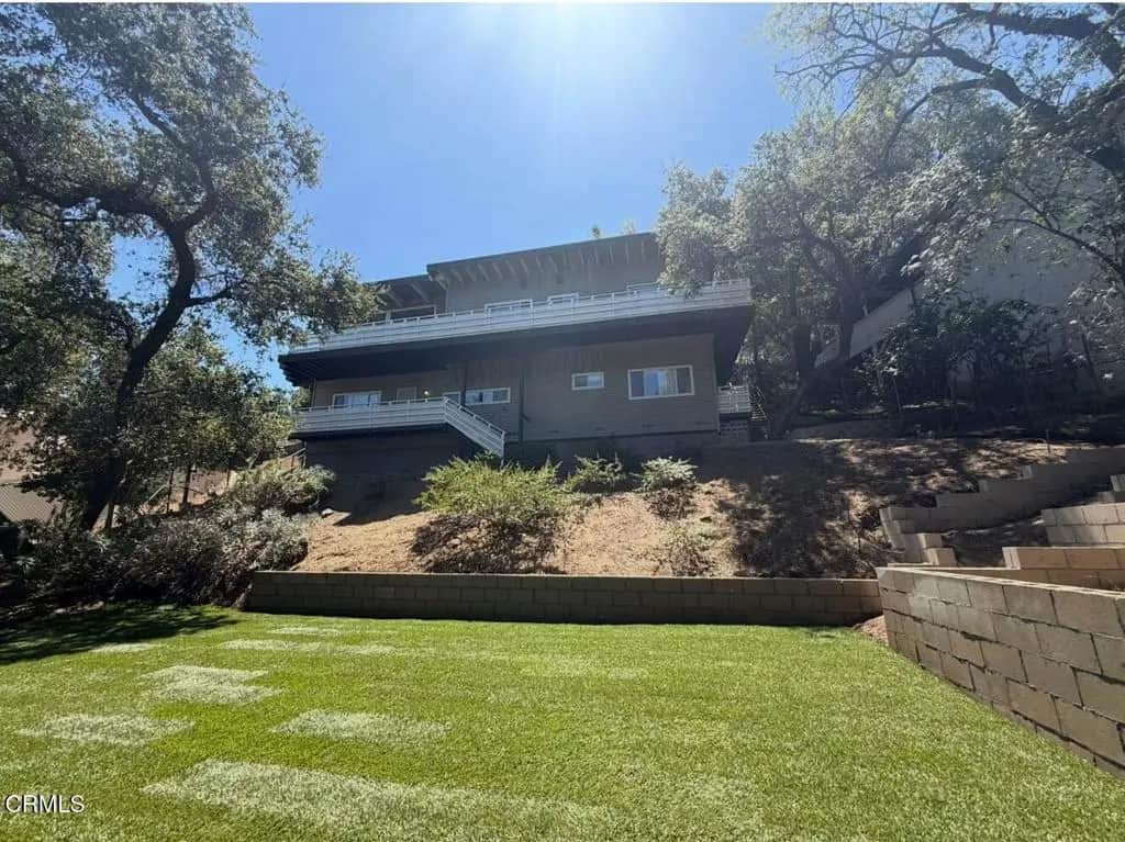 2040 Hilldale Drive, La Canada Flintridge, CA — listing photo 1