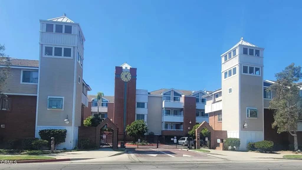 865 S B Street # A-1, Oxnard, CA — listing photo 1