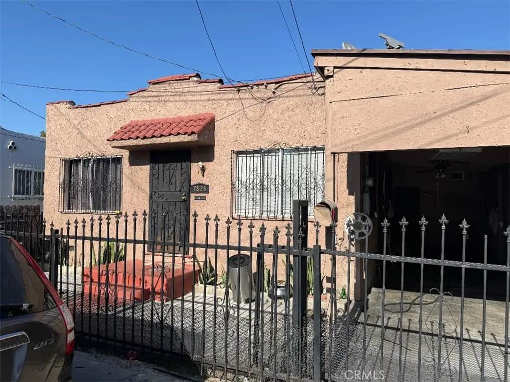7828 Bell, Los Angeles, CA — listing photo 1