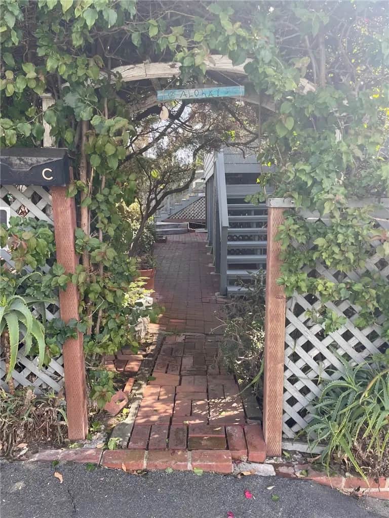 31696 Third Ave C, Laguna Beach, CA — listing photo 1