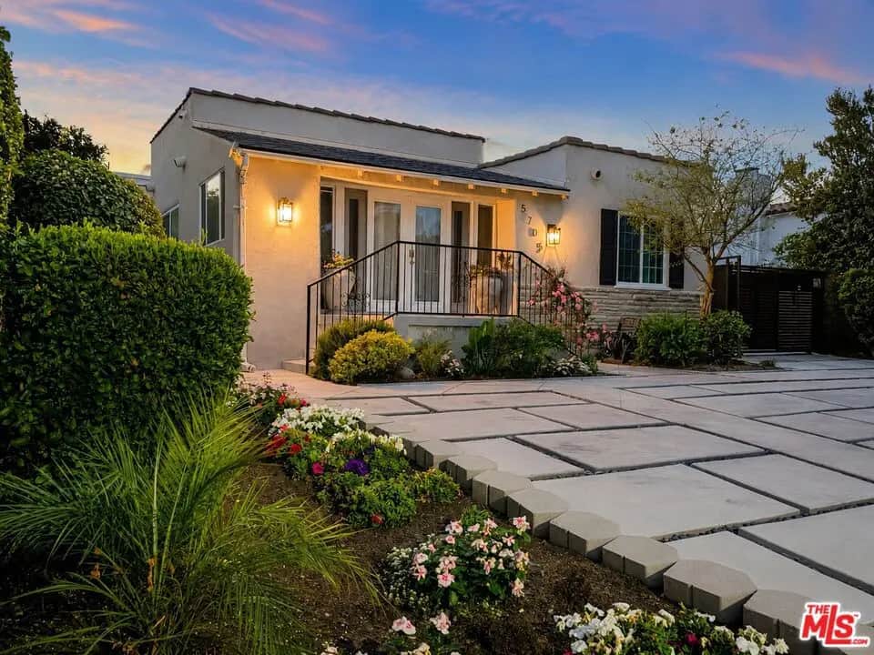5705 West Blvd, Los Angeles, CA — listing photo 1