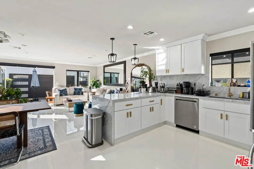 801 Howard Street, Los Angeles, CA — listing photo 1