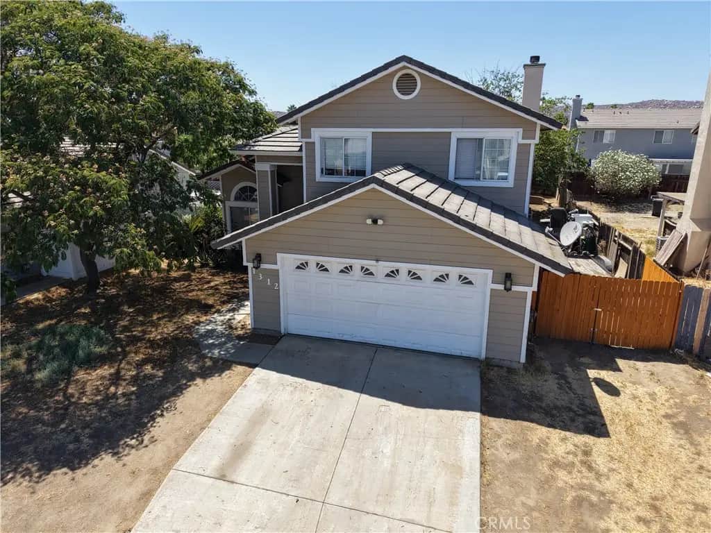 1312 Wrigley, Perris, CA — listing photo 1