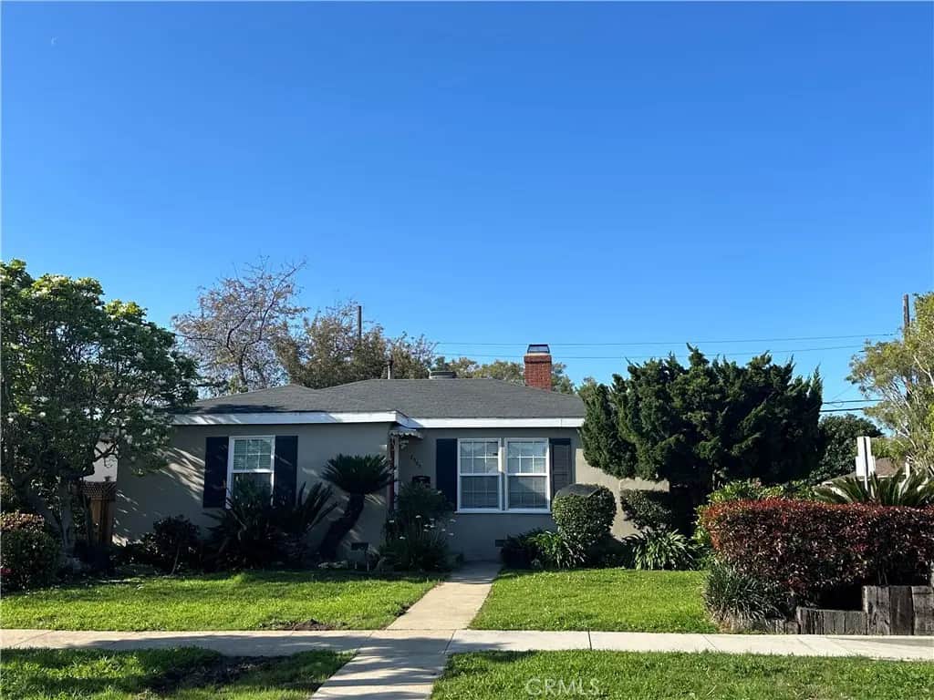 2303 Amherst, Los Angeles, CA — listing photo 1