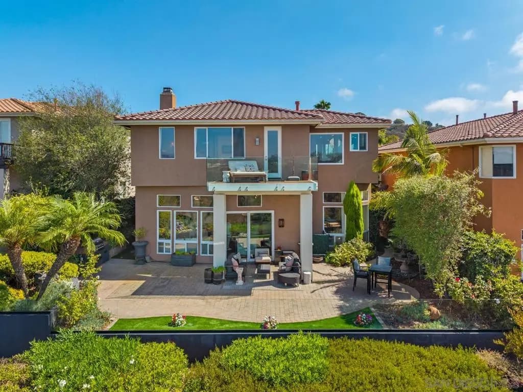 Ocean View Homes in San Diego