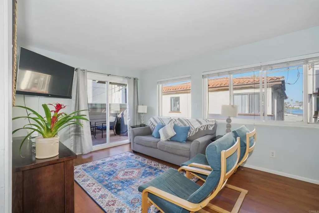 3492 Bayside Lane, San Diego, CA — listing photo 1