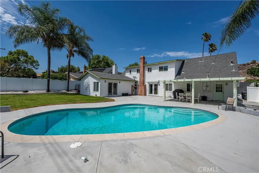 5444 Peacock Lane, Riverside, CA — listing photo 1