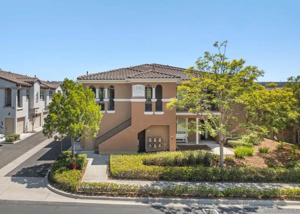 11063 Catarina 316, San Diego, CA — listing photo 1