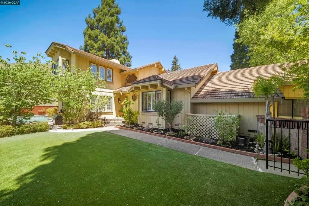 951 Redwood Dr, Danville, CA — listing photo 1