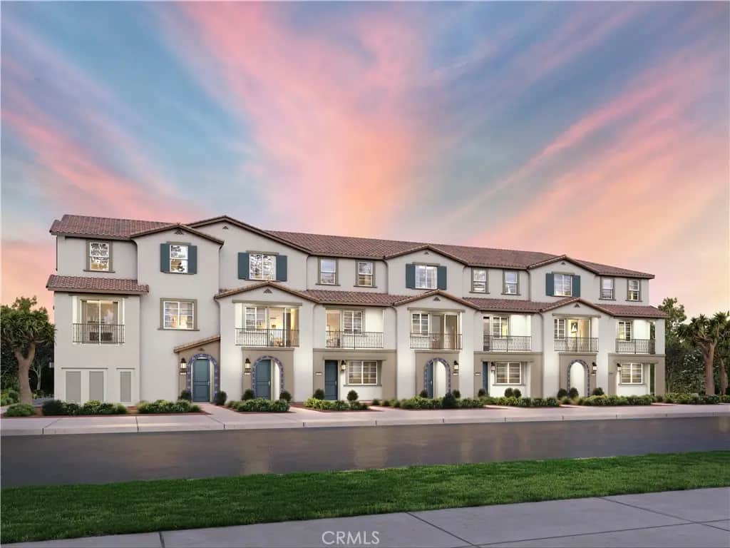 4728 Tobar Way, Oceanside, CA — listing photo 1