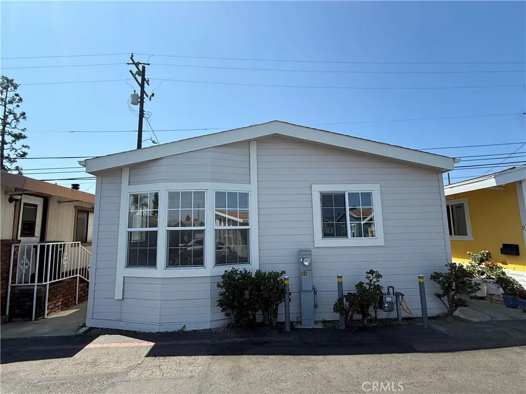 327 W Wilson Street 96, Costa Mesa, CA — listing photo 1