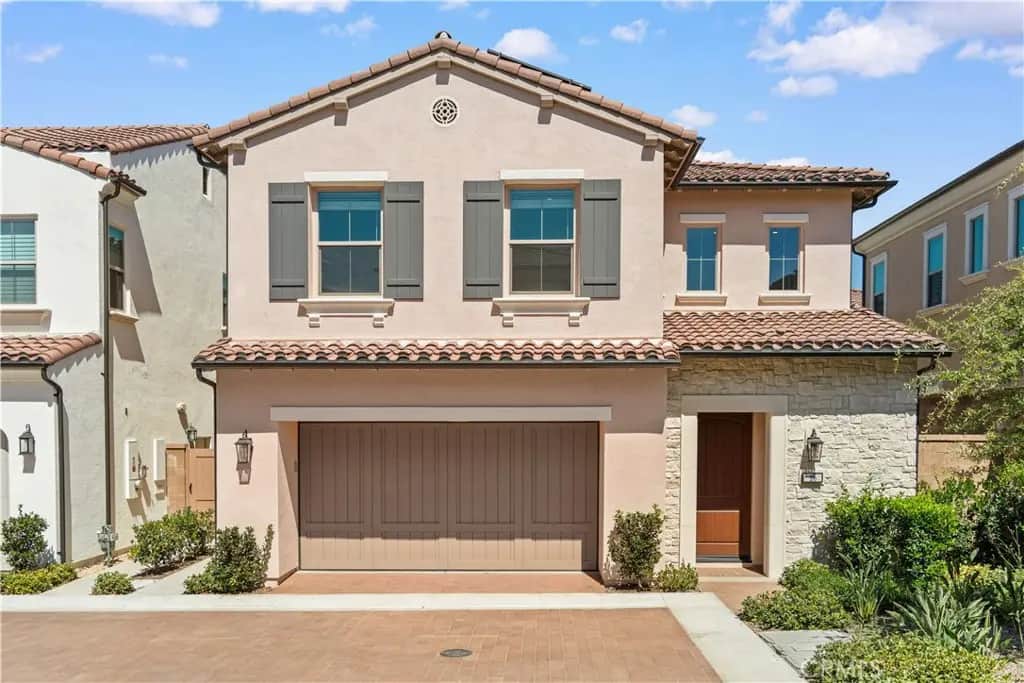 106 Glydon, Irvine, CA — listing photo 1