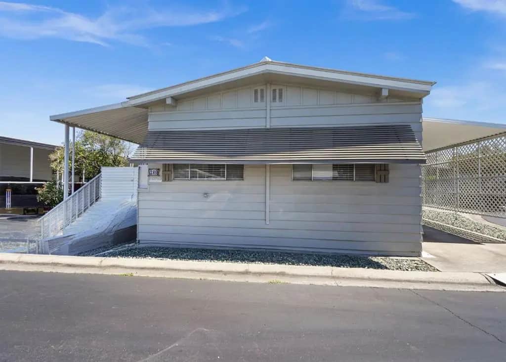 8700 West Lane 280, Stockton, CA — listing photo 1