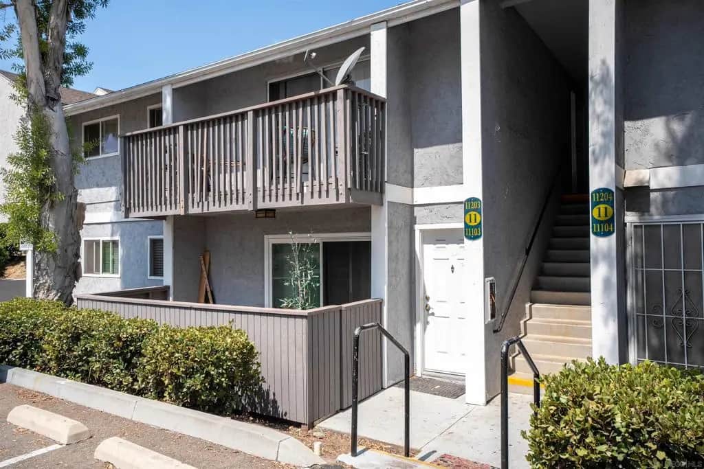 6333 College Grove Way 11103, San Diego, CA — listing photo 1